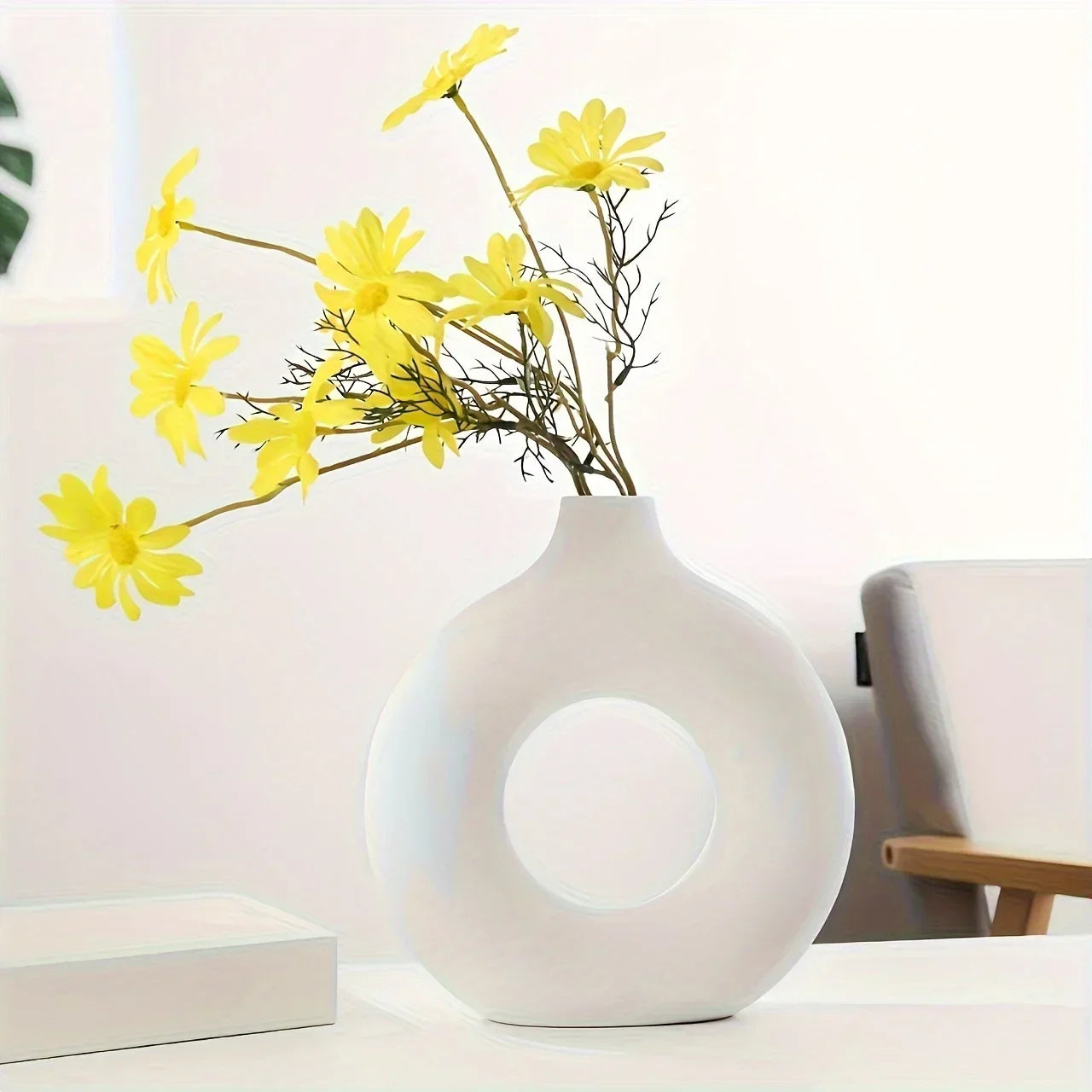 Living Room Decoration Round Vase