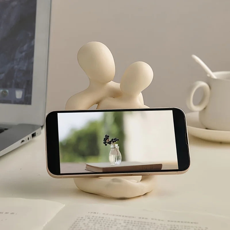 Decoration Love Embrace Resin Statue Pair