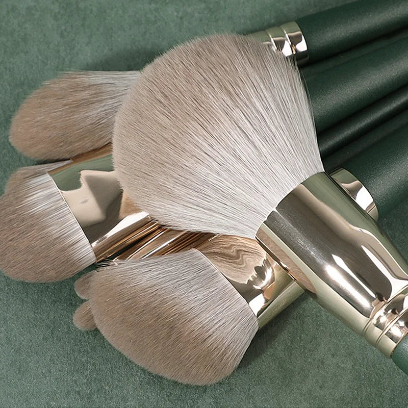 Soft Fluffy Makeup Brushe